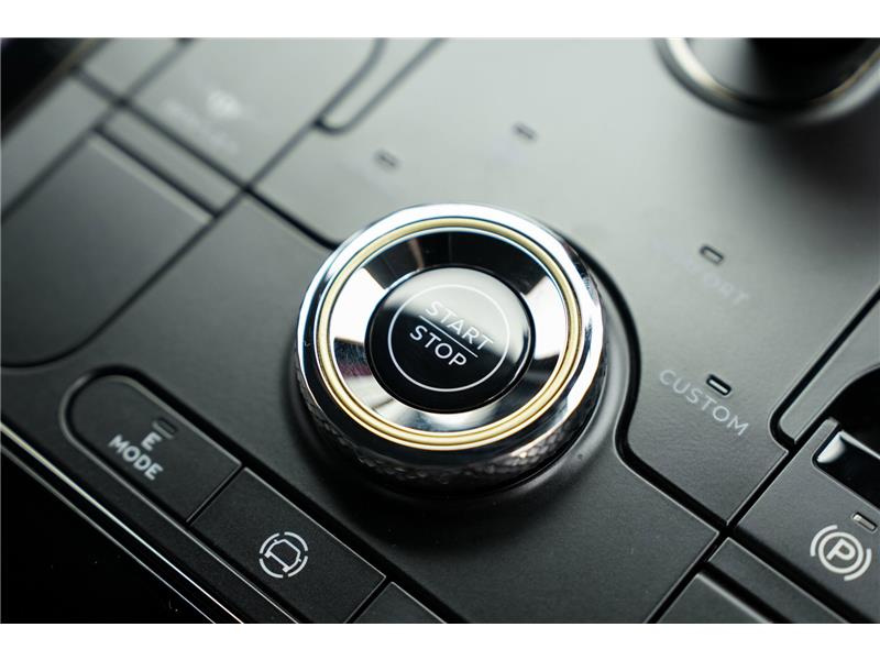 2025 Bentley Continental 4.0 V8 High-Performance GT Black Edition