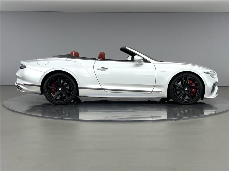 2025 Bentley Continental 4.0 V8 Ultra-Performance GTC Speed