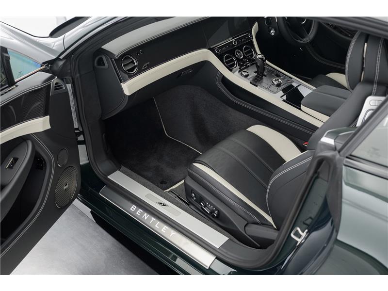 2026 Bentley Continental 4.0 V8 High-Performance GT S