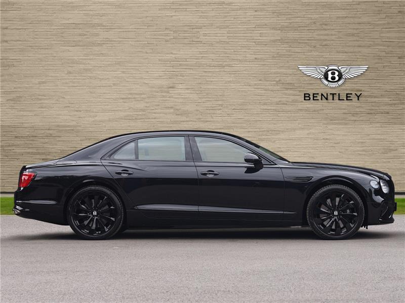 2025 Bentley Flying Spur V8 Hybrid