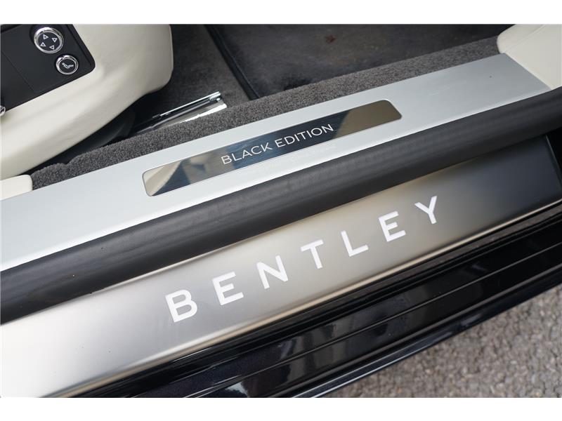 2025 Bentley Flying Spur V8 Hybrid