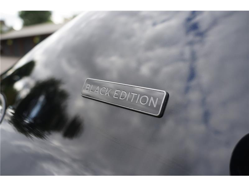 2025 Bentley Flying Spur V8 Hybrid