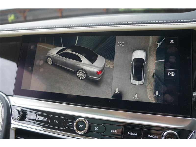 2025 Bentley Flying Spur V8 Hybrid