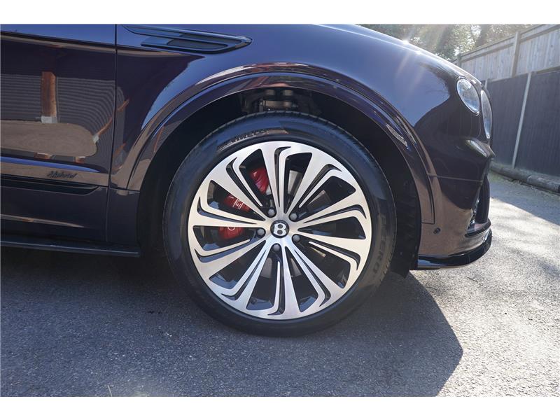 2022 Bentley Bentayga V6 Hybrid