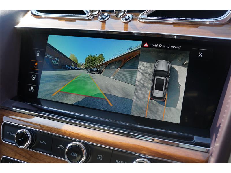 2022 Bentley Bentayga V6 Hybrid