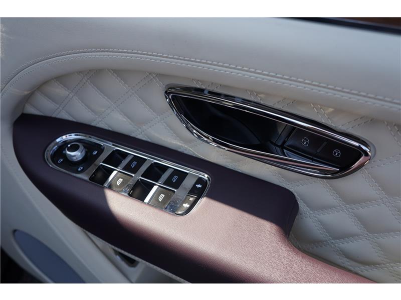 2022 Bentley Bentayga V6 Hybrid