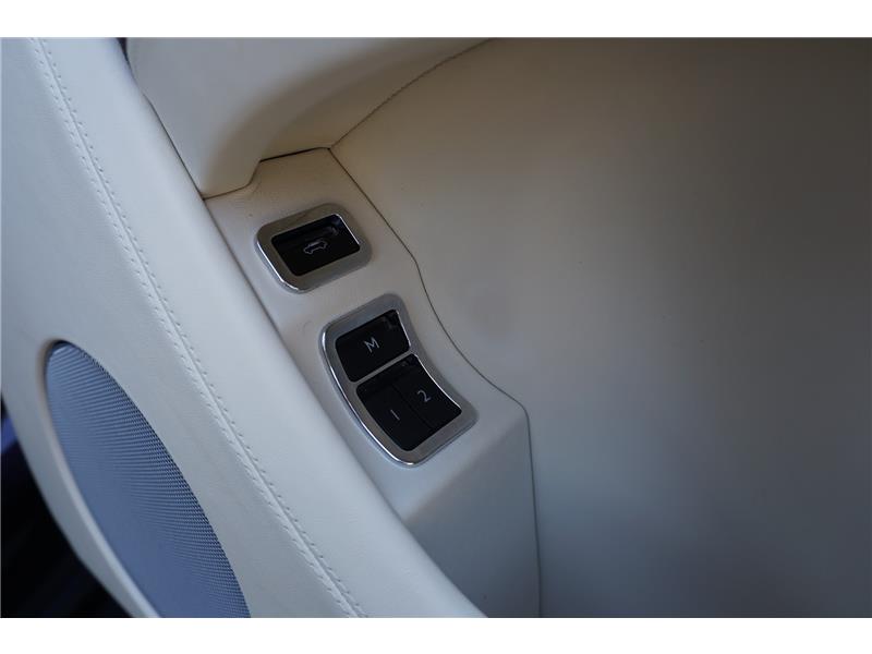 2022 Bentley Bentayga V6 Hybrid