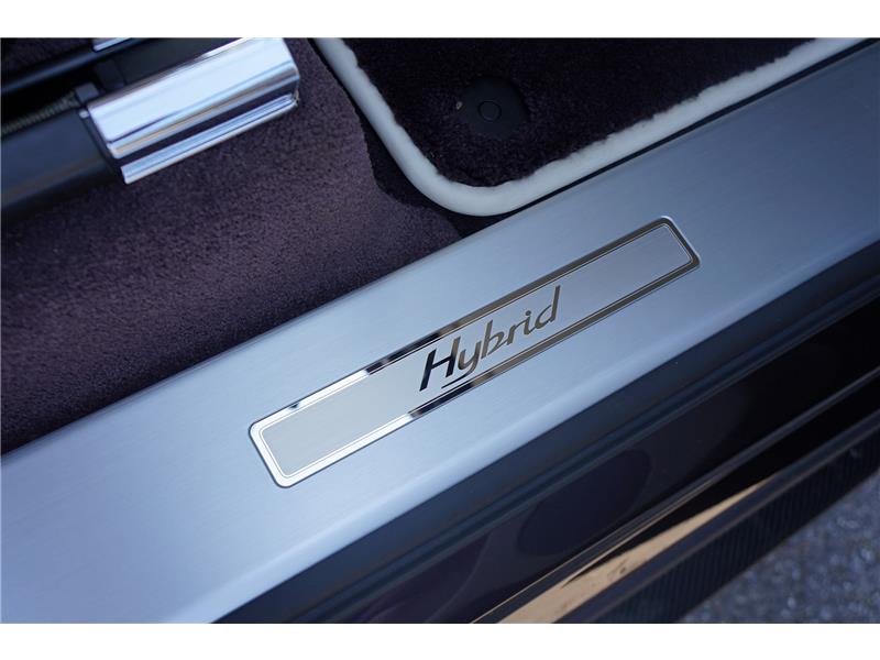 2022 Bentley Bentayga V6 Hybrid