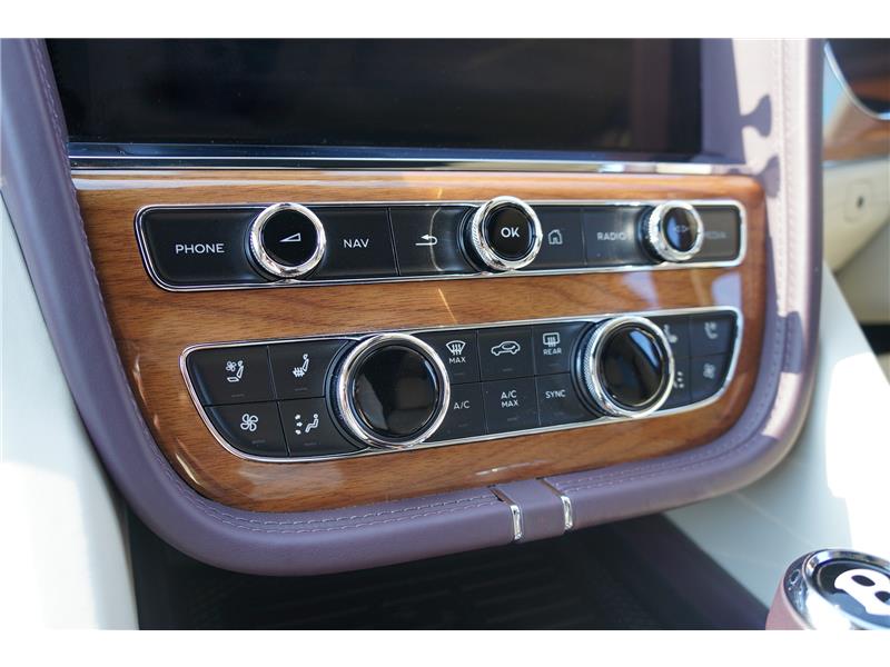 2022 Bentley Bentayga V6 Hybrid