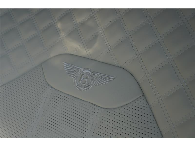 2022 Bentley Bentayga V6 Hybrid