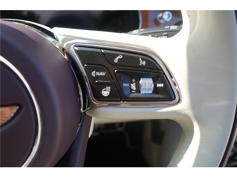 2022 Bentley Bentayga V6 Hybrid