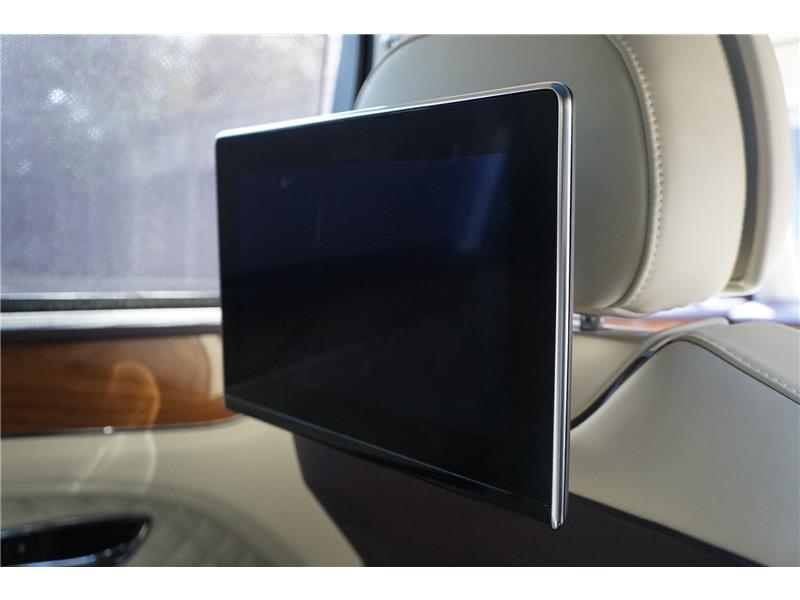 2022 Bentley Bentayga V6 Hybrid