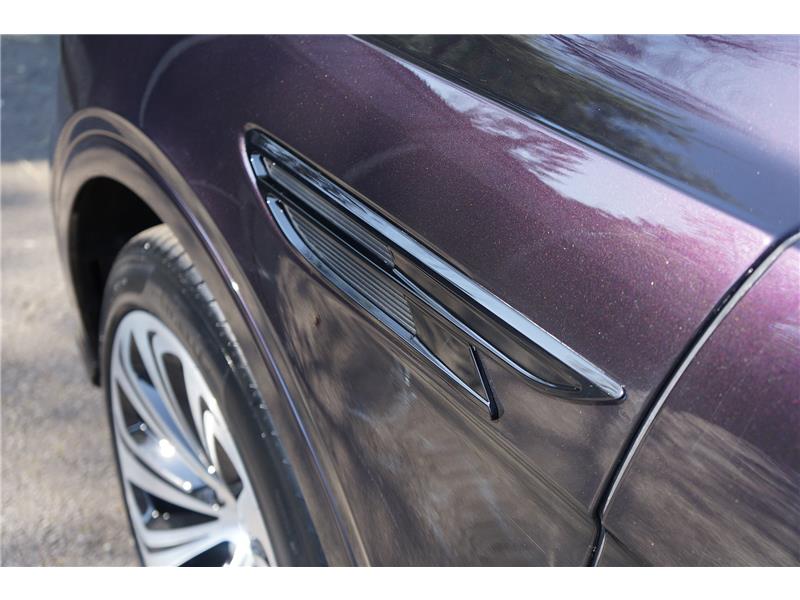 2022 Bentley Bentayga V6 Hybrid