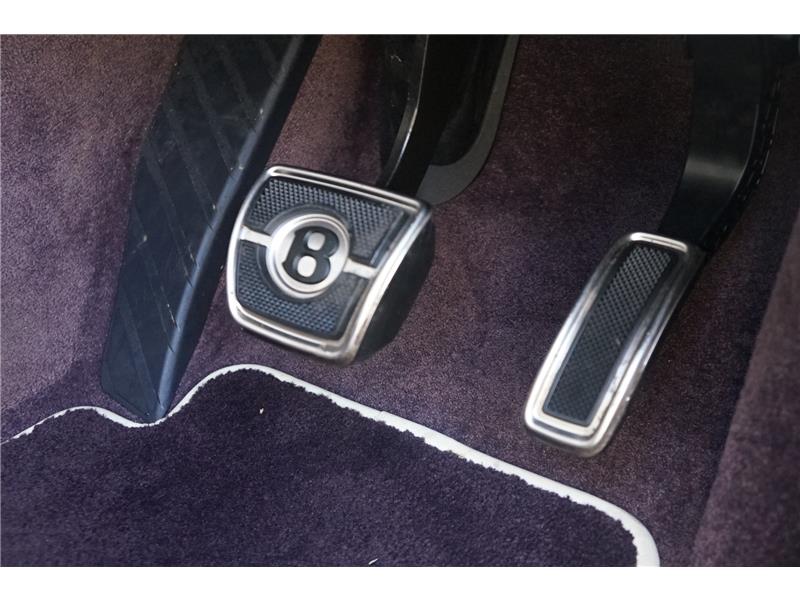 2022 Bentley Bentayga V6 Hybrid