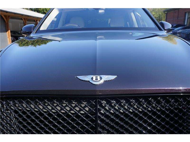 2022 Bentley Bentayga V6 Hybrid