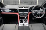 2025 Bentley Bentayga Mulliner V8