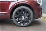 2025 Bentley Bentayga Mulliner V8