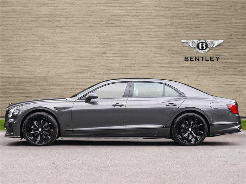 2026 Bentley Flying Spur 4.0 V8 High-Performance Azure STD