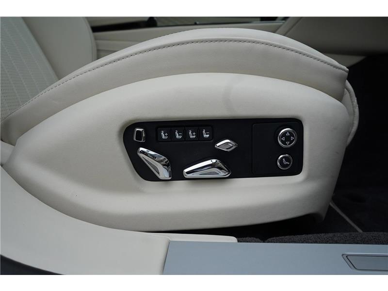 2026 Bentley Flying Spur 4.0 V8 High-Performance Azure STD