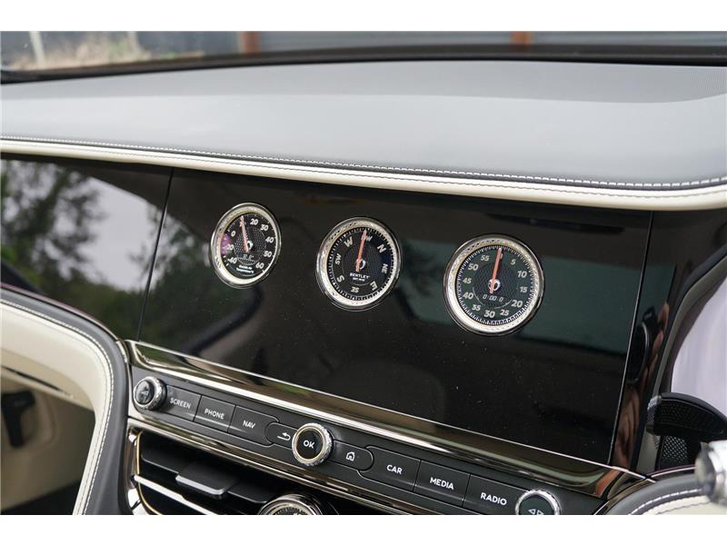2026 Bentley Flying Spur 4.0 V8 High-Performance Azure STD