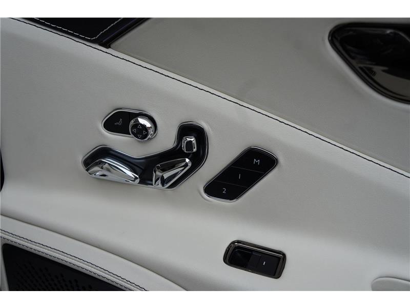 2026 Bentley Flying Spur 4.0 V8 High-Performance Azure STD