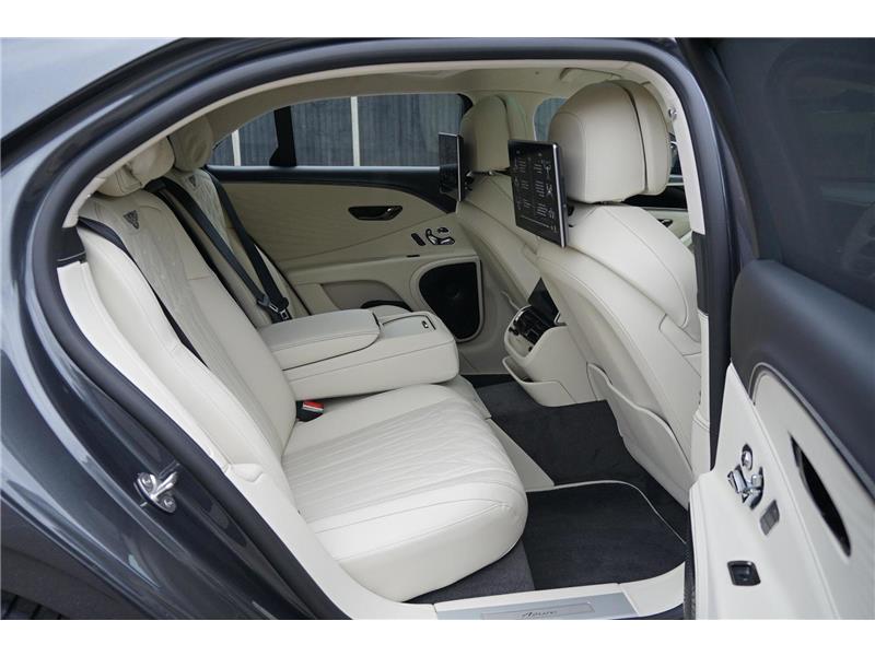 2026 Bentley Flying Spur 4.0 V8 High-Performance Azure STD
