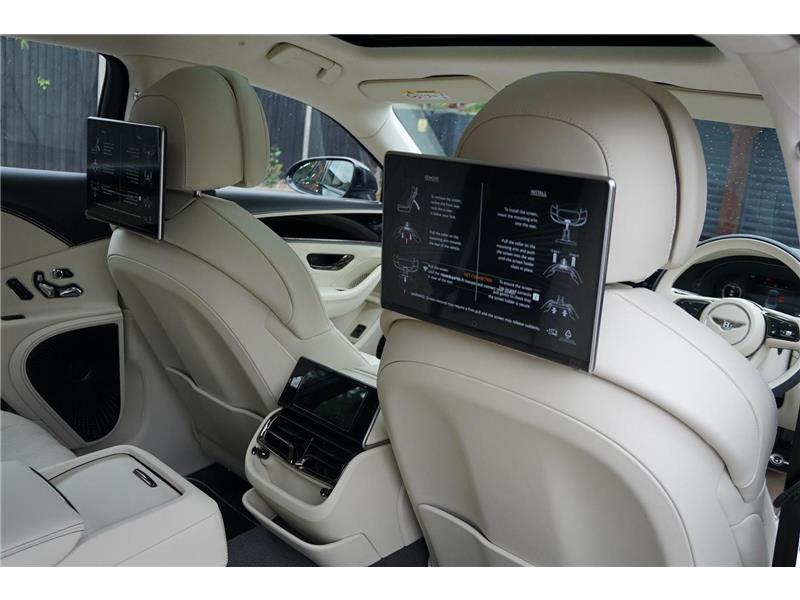 2026 Bentley Flying Spur 4.0 V8 High-Performance Azure STD
