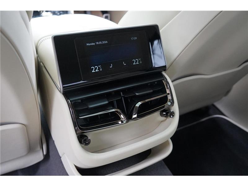 2026 Bentley Flying Spur 4.0 V8 High-Performance Azure STD