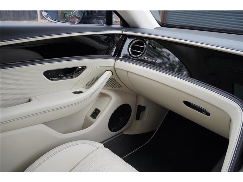 2026 Bentley Flying Spur 4.0 V8 High-Performance Azure STD