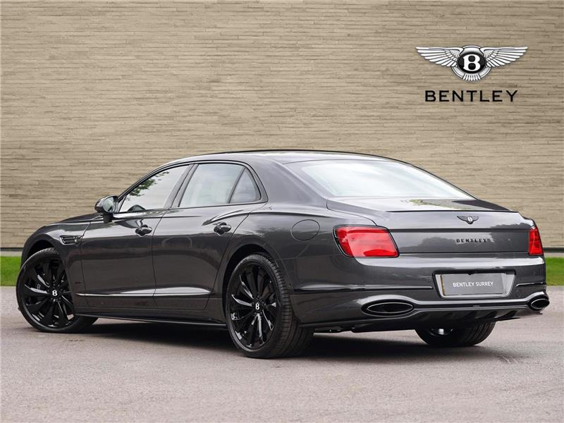 2026 Bentley Flying Spur 4.0 V8 High-Performance Azure