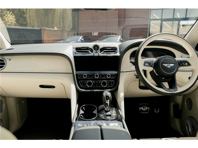 2026 Bentley Bentayga 4.0 V8 Atelier Edition