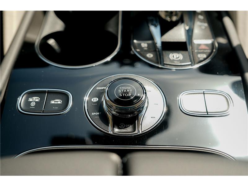 2026 Bentley Bentayga 4.0 V8 Atelier Edition