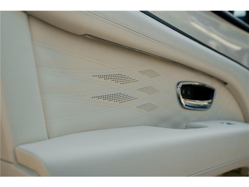 2026 Bentley Bentayga 4.0 V8 Atelier Edition