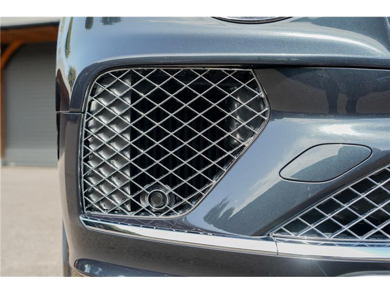 2026 Bentley Bentayga 4.0 V8 Atelier Edition