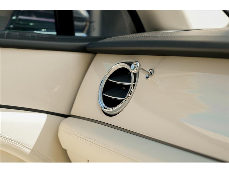 2026 Bentley Bentayga 4.0 V8 Atelier Edition