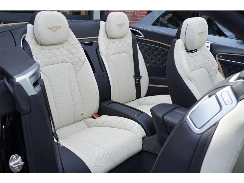 2023 Bentley Continental 4.0 V8 GTC Mulliner