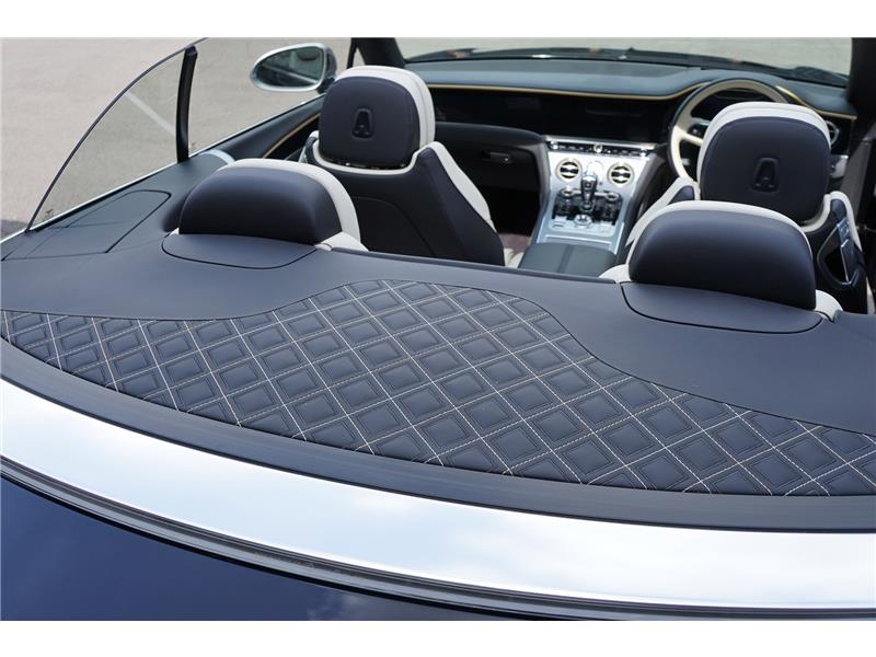 2023 Bentley Continental 4.0 V8 GTC Mulliner