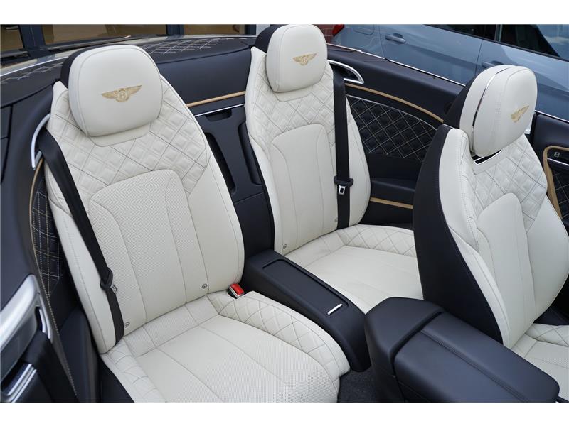 2023 Bentley Continental 4.0 V8 GTC Mulliner