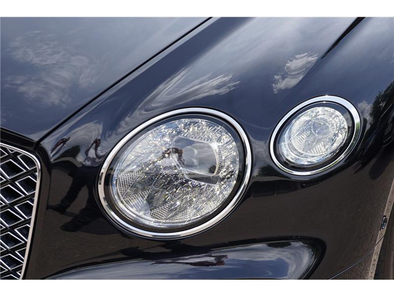 2023 Bentley Continental 4.0 V8 GTC Mulliner