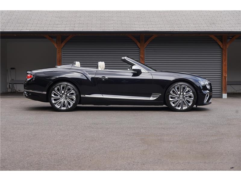 2023 Bentley Continental 4.0 V8 GTC Mulliner