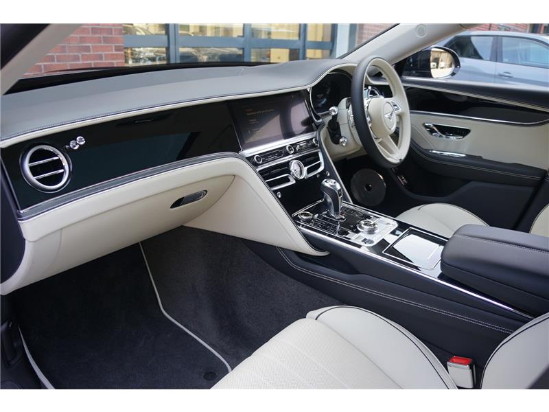 2026 Bentley Flying Spur 4.0 V8 High-Performance