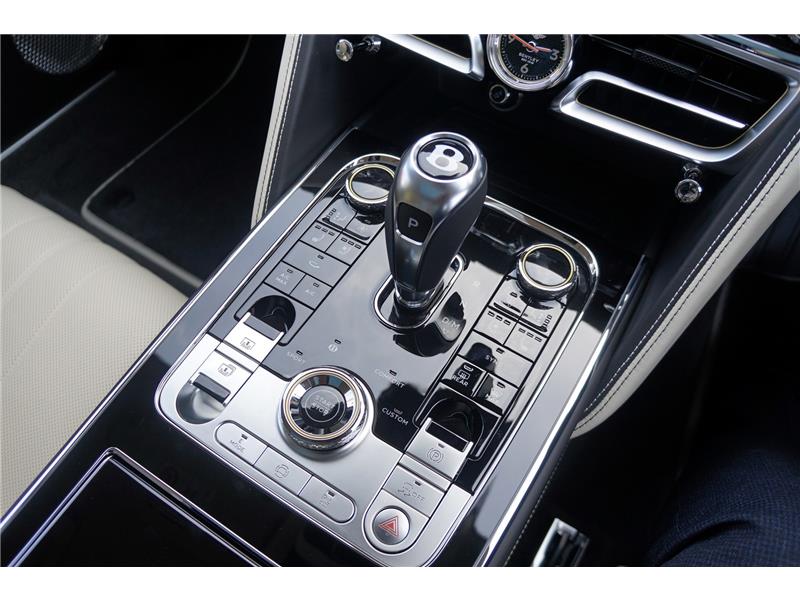 2026 Bentley Flying Spur 4.0 V8 High-Performance