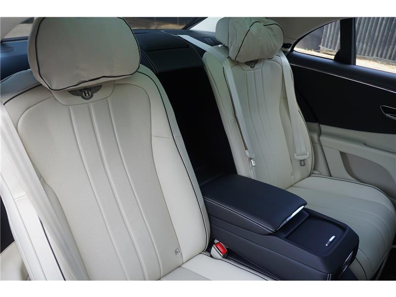 2026 Bentley Flying Spur 4.0 V8 High-Performance