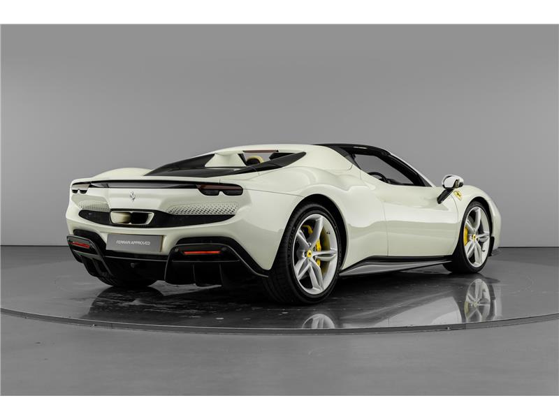 2023 Ferrari 296 GTS