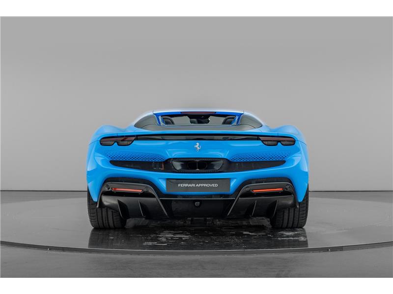 2023 Ferrari 296 GTS