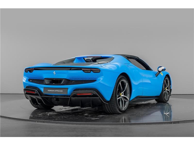 2023 Ferrari 296 GTS