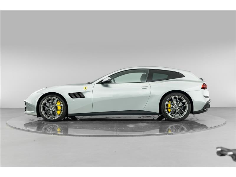 2019 Ferrari GTC4Lusso T