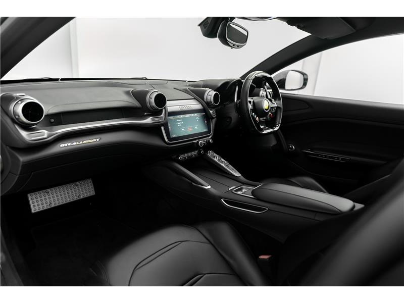 2019 Ferrari GTC4Lusso T