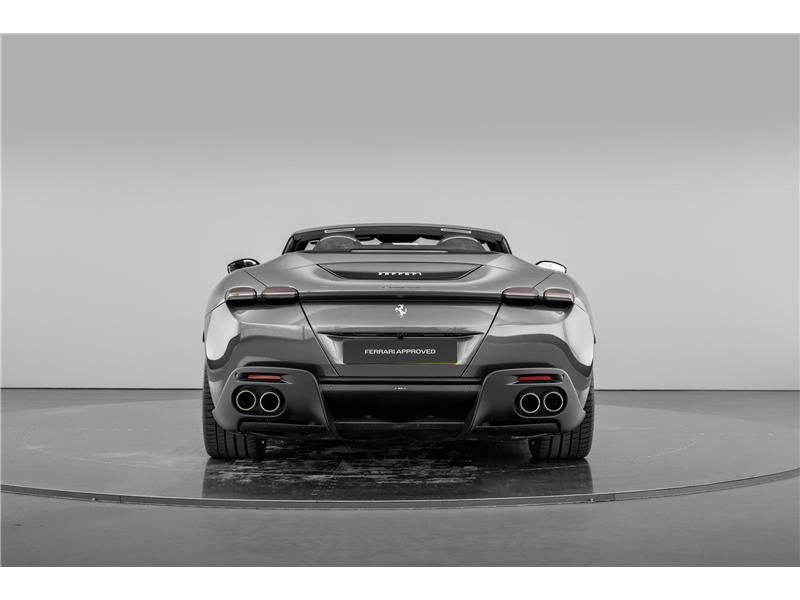 2024 Ferrari Roma Spider