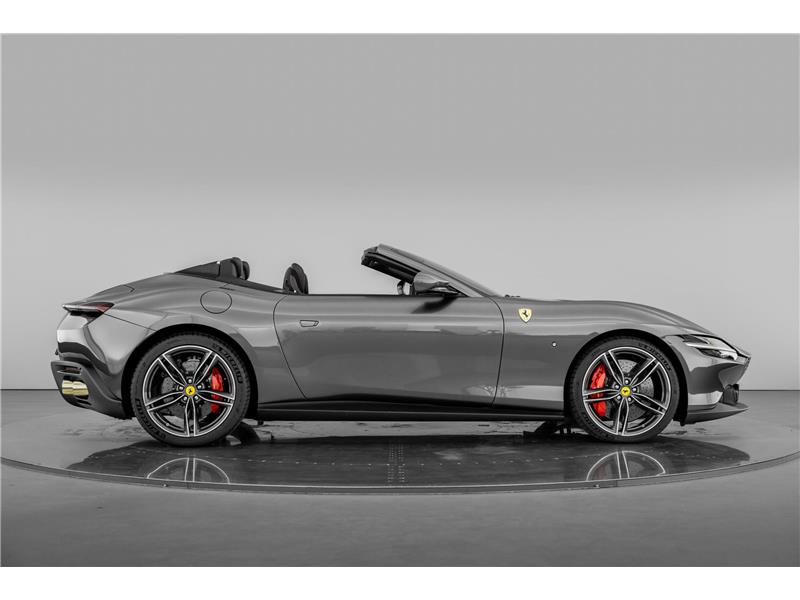 2024 Ferrari Roma Spider